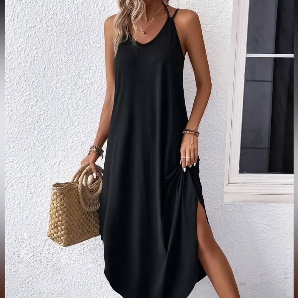 Black Sleeveless V-Neck Maxi Dress - Casual Summer Slip